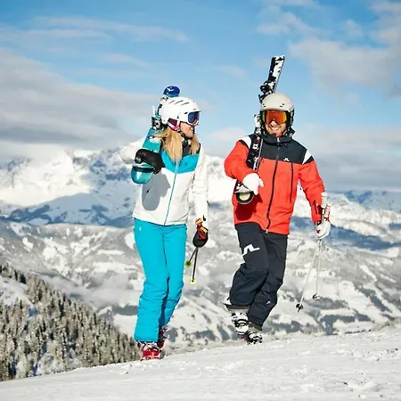 Alpenschloessl سانكت يوهان ايم بونغ