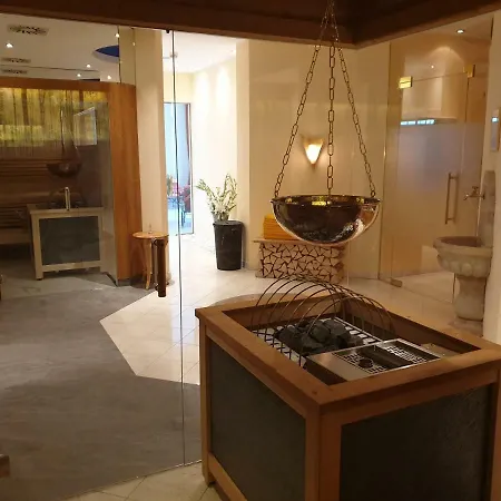 Szálloda Alpenschloessl 4*