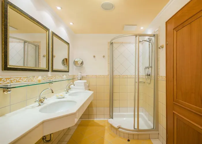 Alpenschloessl Hotel